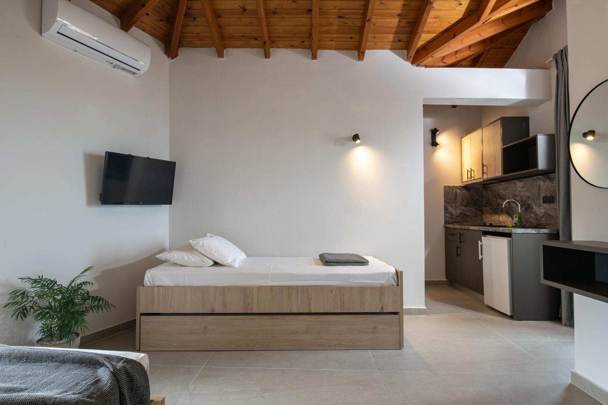 Erifili At Sarti Beach Apartments & Studios Exterior foto