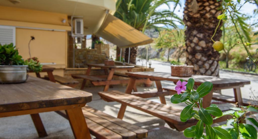 Erifili At Sarti Beach Apartments & Studios Exterior foto